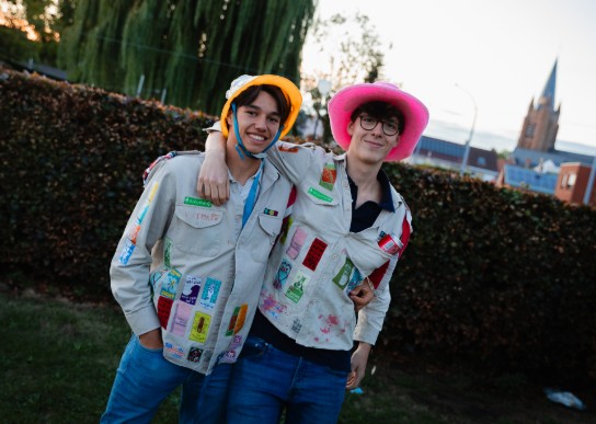  (vergroot foto)