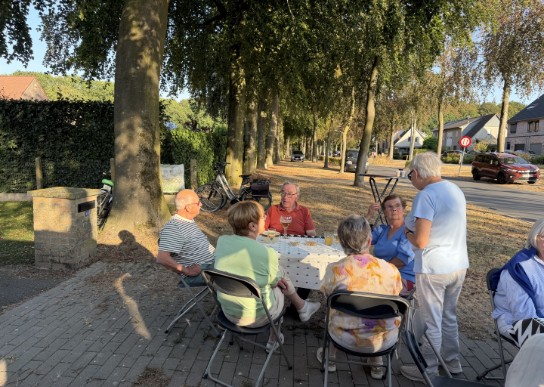  (vergroot foto)