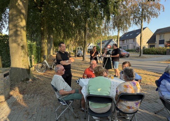  (vergroot foto)