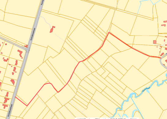 Kaart met een rode route tussen Kortijkestraat en Waalstraat, langs landbouwgrond en bebouwing. (vergroot foto)